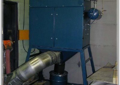 Dust collector (9)